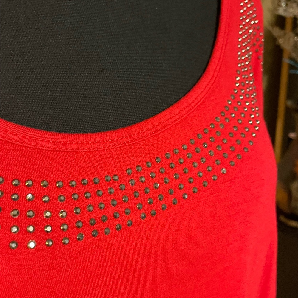 Red Blouse - Picture 3 of 4